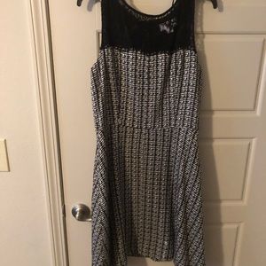 Jessica Simpson dress
